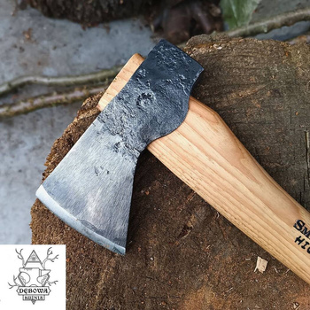 Troll - handmade camp axe with hardened shank